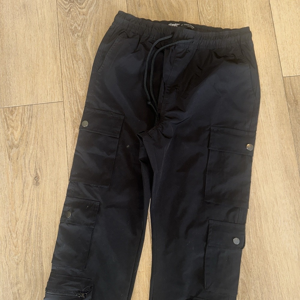 Brooklyn Cloth Men's Medium Cargo Jogger Pants Black Pockets Snap/Zip